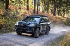 雷克萨斯新“天花板” LX750h年内首发 3.5T混动+10AT 对标大G图片