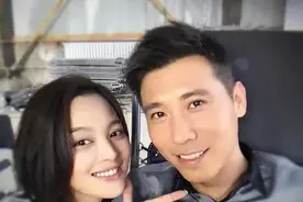 丑帅丑帅的恋爱先生李乃文终于恋爱了这棵恋爱的甜瓜粉丝们吃定了图片