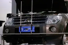 怪兽修车:翻新"惨烈"的09年帕杰罗V97,修复锈死底盘,最终满血复活图片