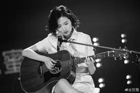 万茜，2020年公认的“直女斩”美女图片