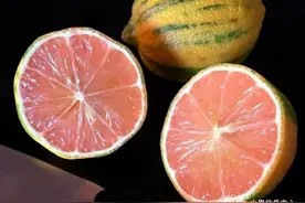 粉红菠萝、红肉苹果、黄金山竹…网红水果到底值不值得买？图片