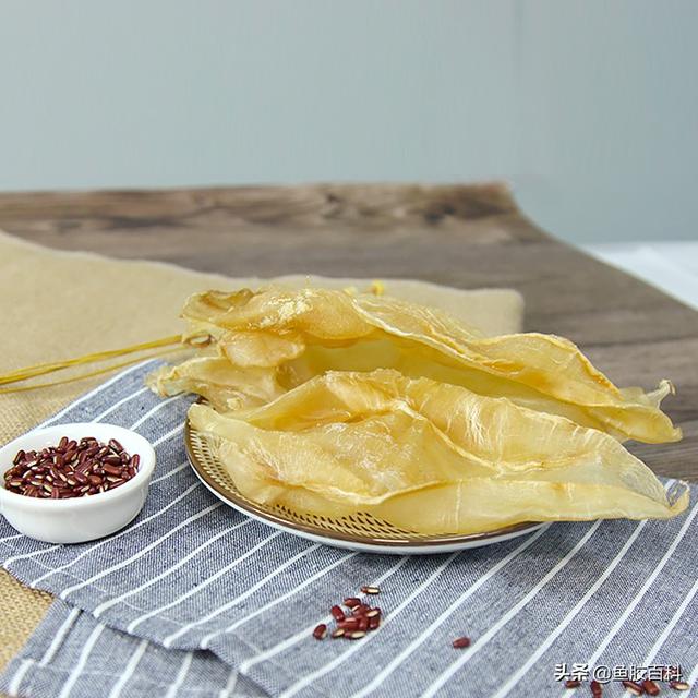 北海公鱼胶和母胶的区别 2026年北海公鱼胶和北海母鱼胶的功效差别