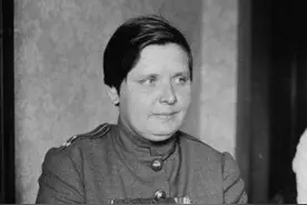 波奇卡廖娃是俄国女大力士，获得过全套乔治勋章，最后死于革命图片