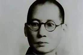 “云南王”龙云公子：被美国驱逐出境，娶香港当红影星为妻图片