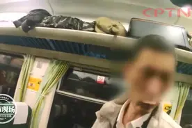 男子喝下1斤半白酒，在火车上撒酒疯！霸座还打人图片