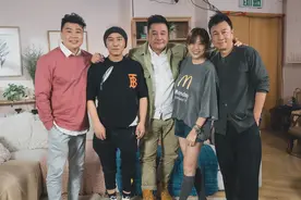 梅小惠牵线张卫健黎耀祥重聚，畅聊往事颇感慨，24年不见情不减图片