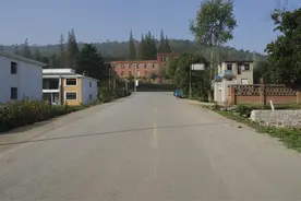 三线系列之10：湖北省国营东方化工厂，525厂图片