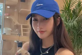 都美竹单挑掀翻吴亦凡很生猛？其实是资本利益集团间接帮助了她图片