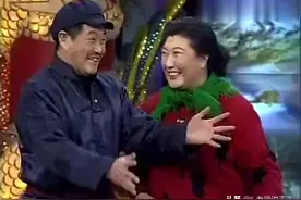 赵本山，范伟，高秀敏小品《拜年》前一秒乡长，后一秒变三胖子图片