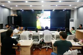 融媒体中心邀请上级媒体来授课，助力决战决胜脱贫攻坚！图片