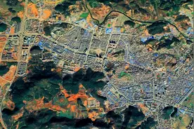 云南文山州一个县，拥有高铁站，不以县命名却以景区命名图片