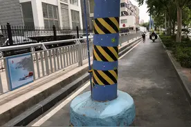 郑州顺河路电线杆密集“侵占”非机动车道，市民多年时间反映数次仍未解决！相关部门给出最新回应图片