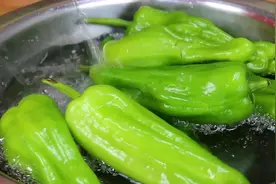 辣椒吃了半辈子，这做法还真没想到，一次做3斤，比吃肉还解馋图片