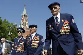 同是二战战败国：日本和德国老兵的待遇相比，简直天壤之别图片