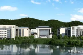 年薪10万起！十堰这所学校招聘88名教师图片