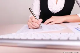 高考语文作文最难的一次，网友直呼看不懂图片