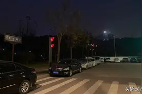 开车需绕行 步行不安全 长安区这条“断头路”何时能打通？图片