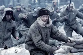 别被战争片给骗了，真实的战场上，督战队绝对不是枪杀自己人图片