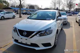 纯粹的家轿车日产轩逸，好开舒适油耗6.2L，外观经典配置低图片