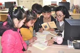 中小学成教师荒“重灾区”，可一看编制全都满岗，在编教师去哪了图片