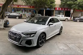 奥迪A3！一台15万出头的豪华车图片