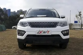 长安CX70全系标配1.6自吸，顶配才6万多，实用性强，你会买吗？图片