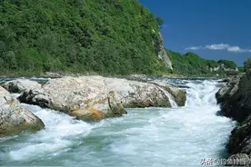 雅鲁藏布江，一条中国最长的高原河流，河里有没有鱼类的存在？图片