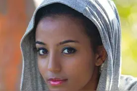 走进埃塞俄比亚：美女众多的非洲国家，一头牛就可以拥有爱情图片