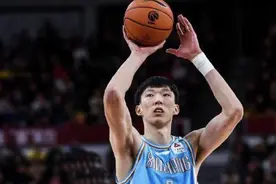 什么？周琦大魔王卧推力量只有60公斤？CBA名将：假的，别信图片