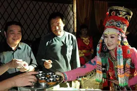 为什么蒙古人的身体那么强壮？看完人家的一日三餐后，不服都不行图片