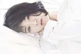 陌陌主播夏蕊直播间挑战16倍速歌曲，实力唱功惊呆粉丝图片