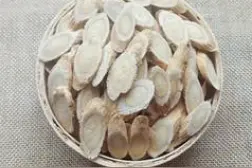 黄芪多糖在养猪当中的妙用！图片