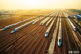 高铁建设将迎来大调整？除了要限速，部分地区高铁将“暂停建造”图片