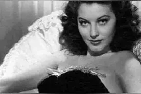 一名苏联女间谍，成为爱因斯坦情人后，影响了苏联核武器研发进程图片