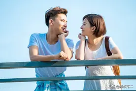 两性关系：做“舔狗”的男人，暴露出3种卑微的心态图片