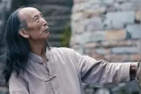 穷画家放弃事业，隐居深山"修行"20年，出山后却成亿万富翁图片