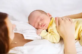 母乳太多让宝爸喝，婆婆第一个反对，这些理由让宝妈很惭愧图片