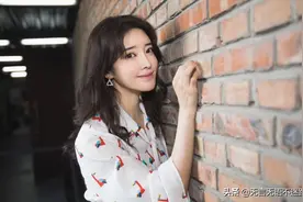 女人味十足的宅男女神张璇图片