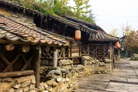 西安秋天去哪儿？在秦岭深山，有人4000元租下小院20年，躺平了图片