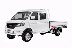 客货两用，个体户拉货神器，鑫卡S52小货车动力足还省油图片