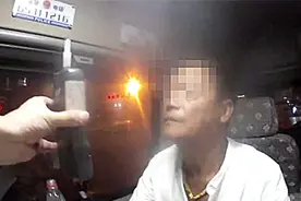 奇葩！三人同桌饮酒各自酒驾回家 同一地点先后被查图片
