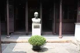 “最是人间留不住，朱颜辞镜花辞树”一代国学大师竟选择投湖自尽图片