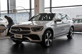 四驱豪华品牌大空间，高销量大五座豪华SUV，带你看奔驰GLC图片
