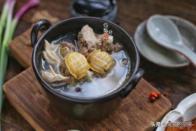 花胶红枣鲍鱼煲鸡汤的做法 花胶红枣鲍鱼煲鸡汤的做法窍门