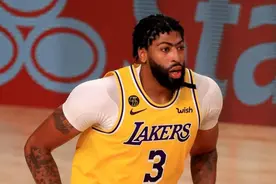 湖人胜太阳！浓眉含泪救主，两射手+防守+卡鲁索拾巅峰，庄神毒瘤图片