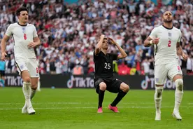 欧洲杯变天！上届4强全部出局，世界杯巨星迷失，15场0球1助攻图片