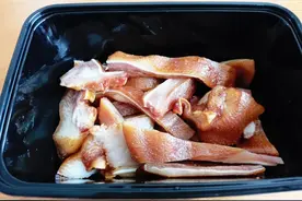 东北人眼里的轻食，果然“很轻”图片