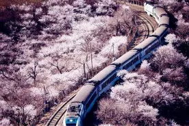 穿越大半中国的火车线路，500块从人间坐到仙境图片