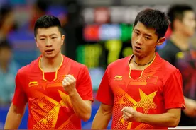 马龙赛场上熟练提裤衩引得全场尖叫，小哥一脸被调戏的表情太奶了图片