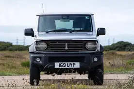 中国也有自己的吉姆尼了？坦克100实车亮相 两门四座十分硬派图片